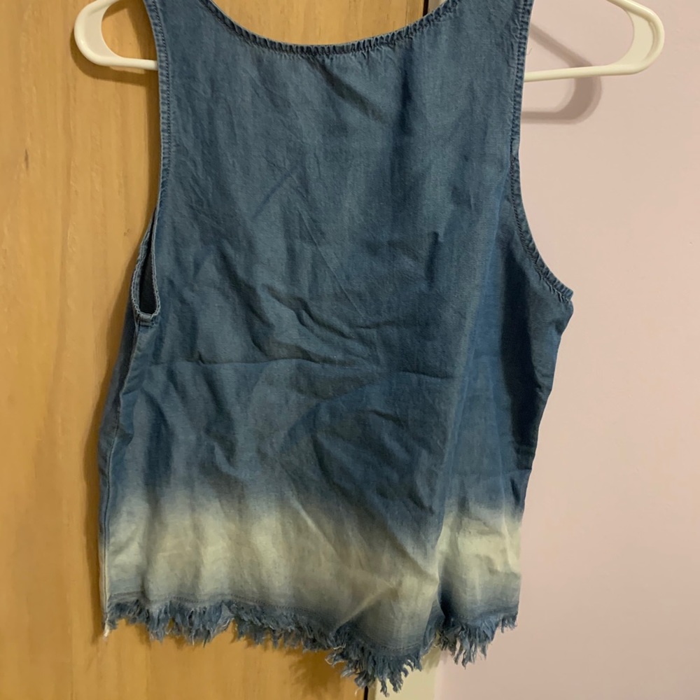 Blue and white ombré tank top